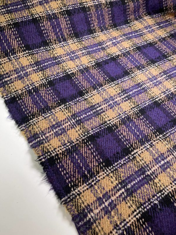 Tweed - Image 2