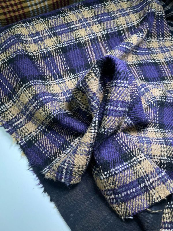 Tweed - Image 3
