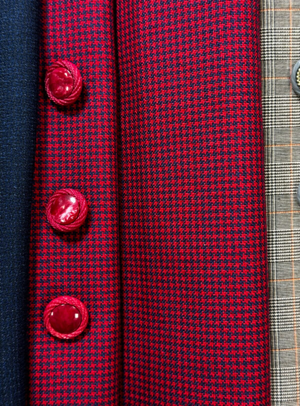 Wool-based suiting fabric - Image 6
