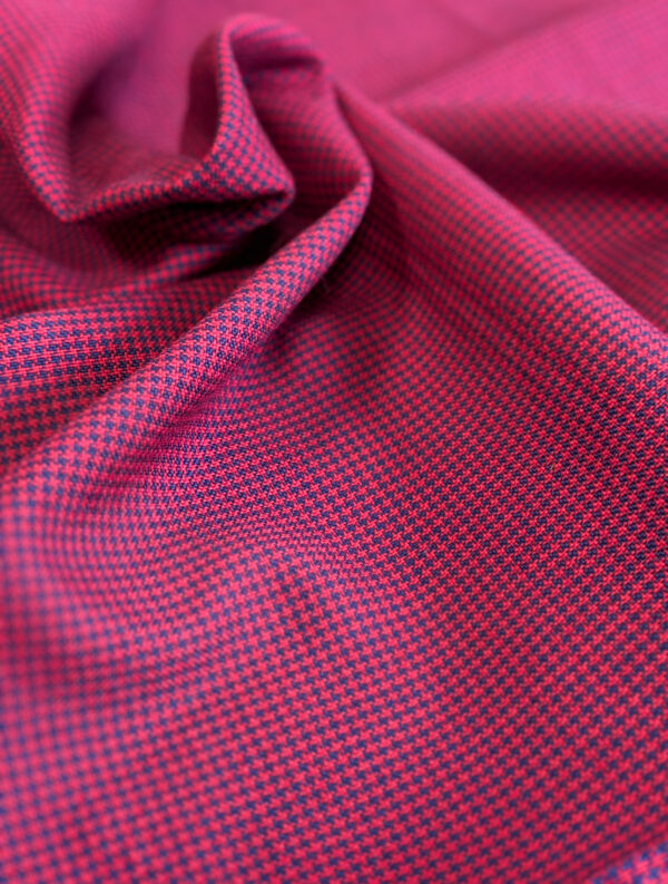 Wool-based suiting fabric