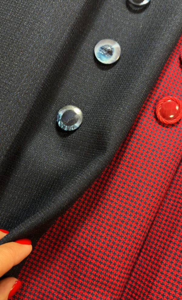 Wool-based suiting fabric - Image 3