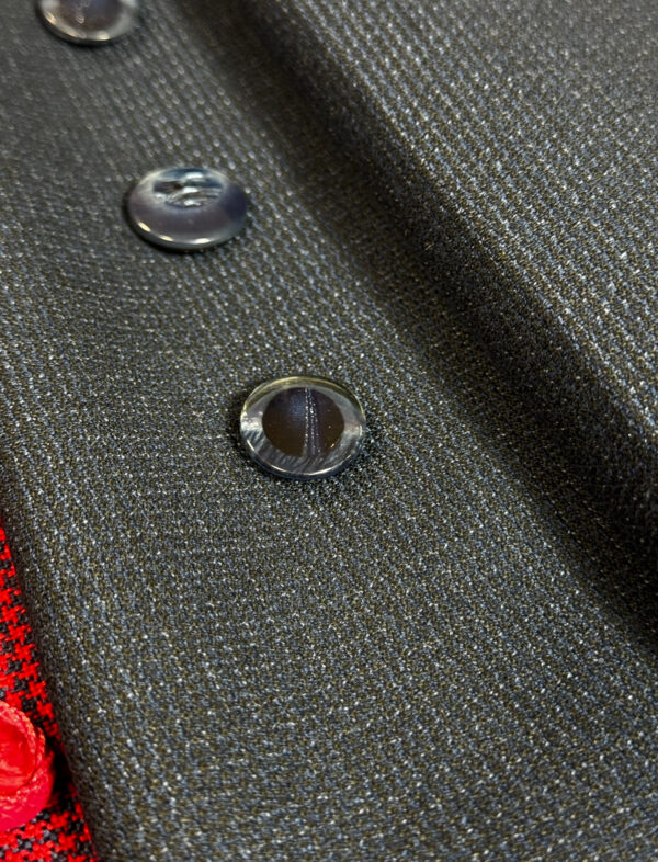 Wool-based suiting fabric