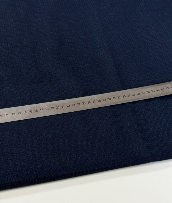 Wool-based suiting fabric - Image 5