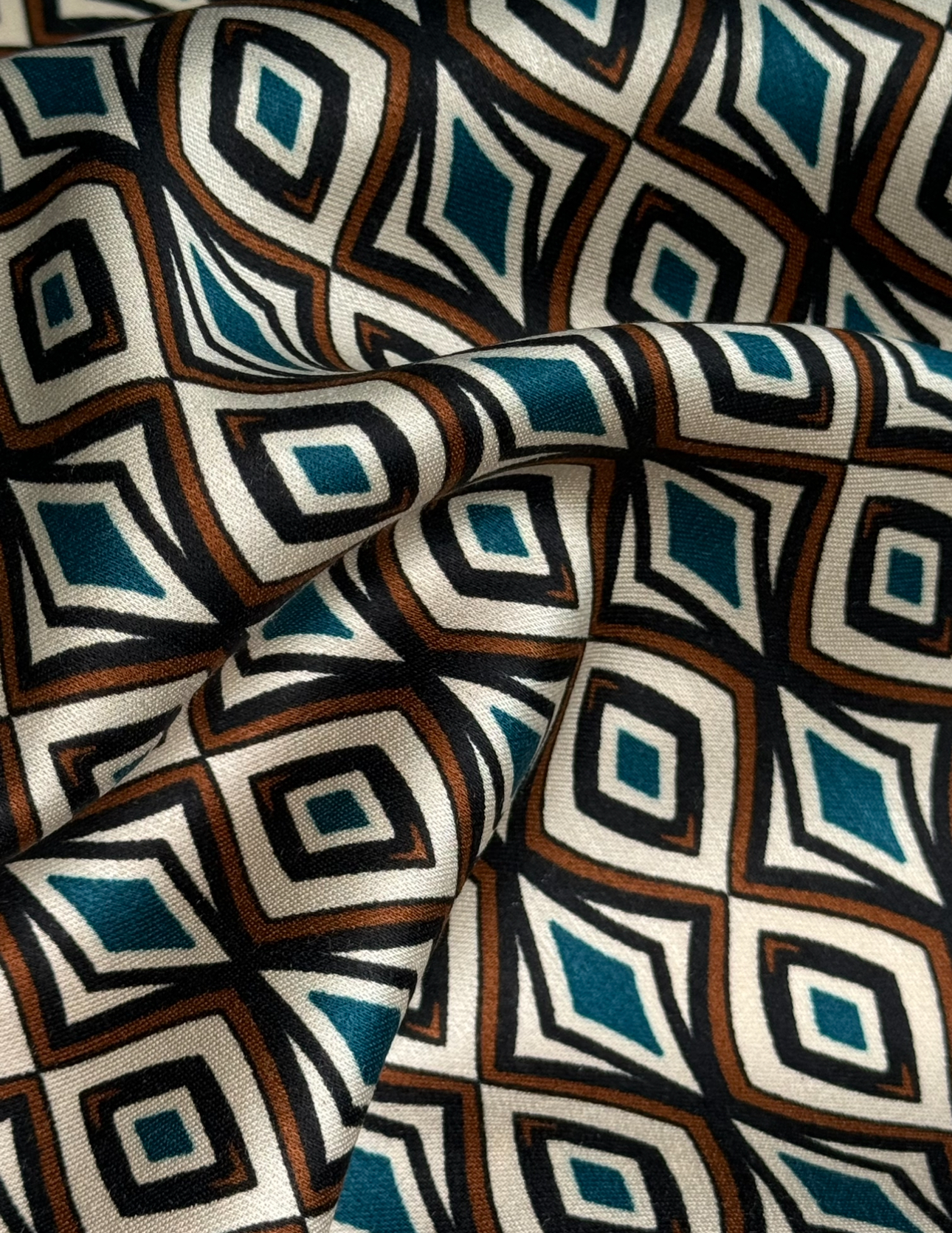 Viscose satin - Image 2