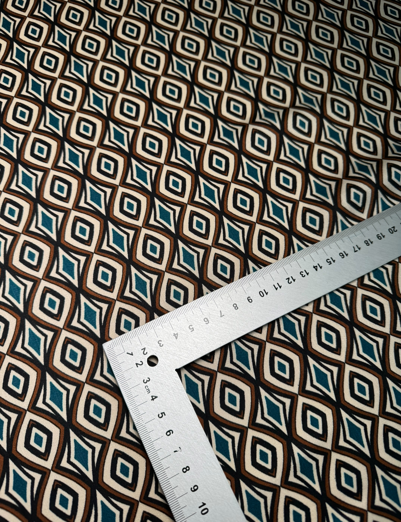 Viscose satin - Image 3