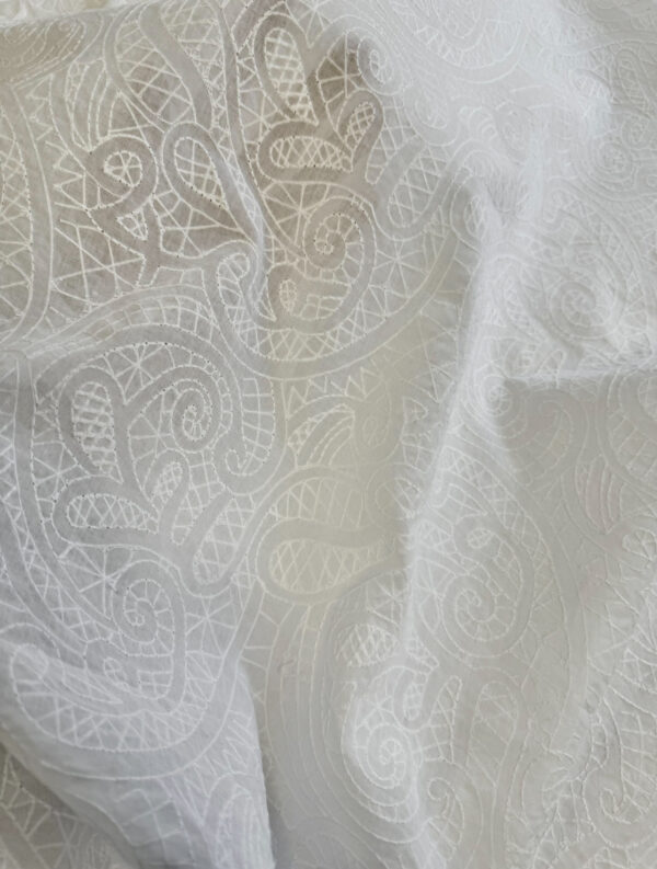 Embroided cotton - Image 2