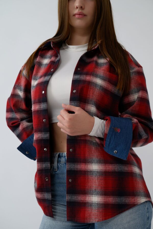 Camicia Vino Rosso flannel shirt with denim inserts and embroidery, oversized size, snap buttons. - Image 2